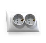 Розетка 2-м СП Селена РС16-401 16А IP20 с заземл. защ. шторки бел. Кунцево 8122 Розетка 2-м СП Селена РС16-401 16А IP20 с заземл. защ. шторки бел. Кунцево 8122